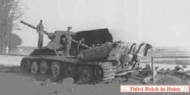 46Jagdtiger2.jpg (26588 bytes)